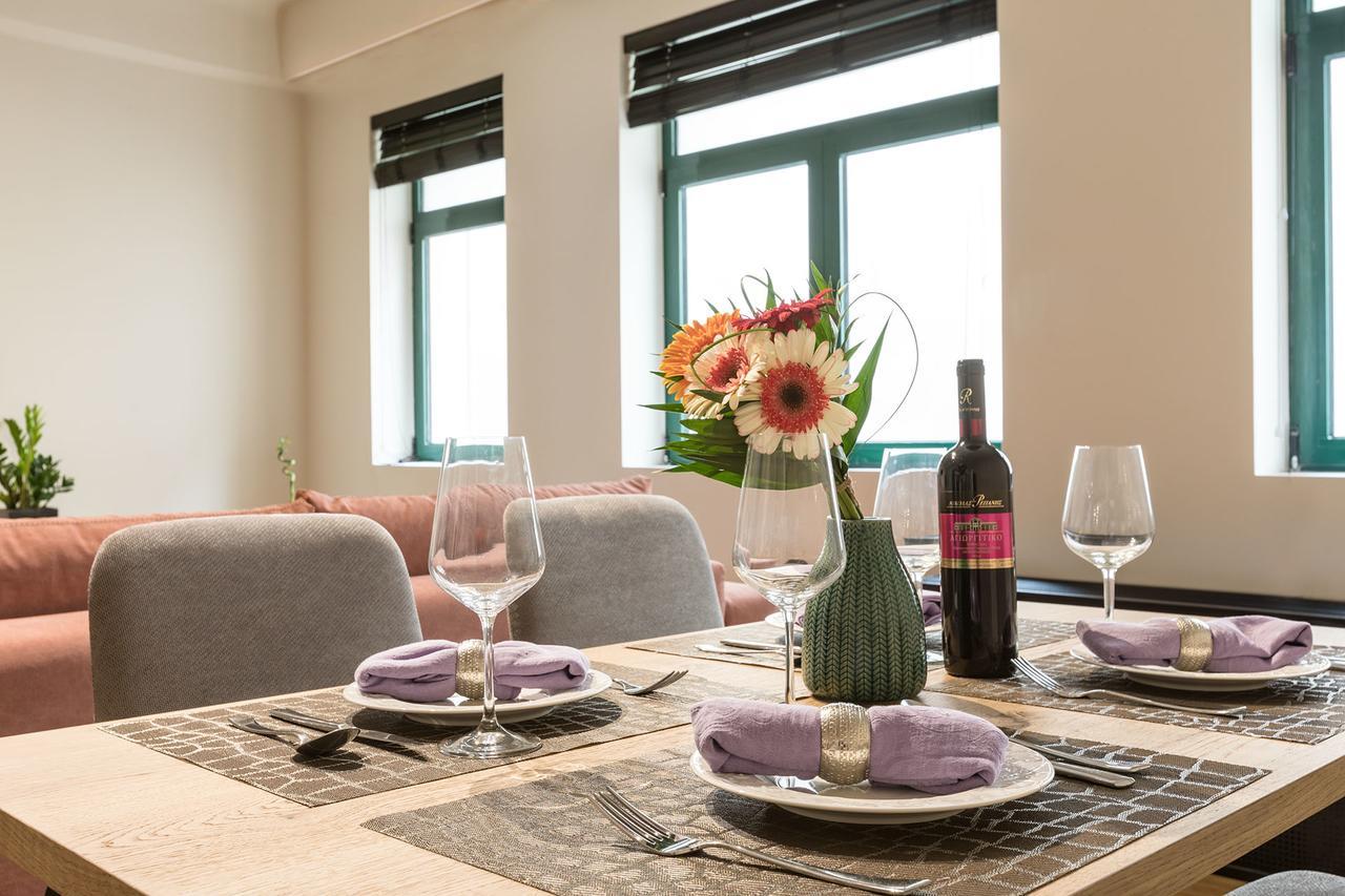 Klepsydra Urban Suites Aten Exteriör bild
